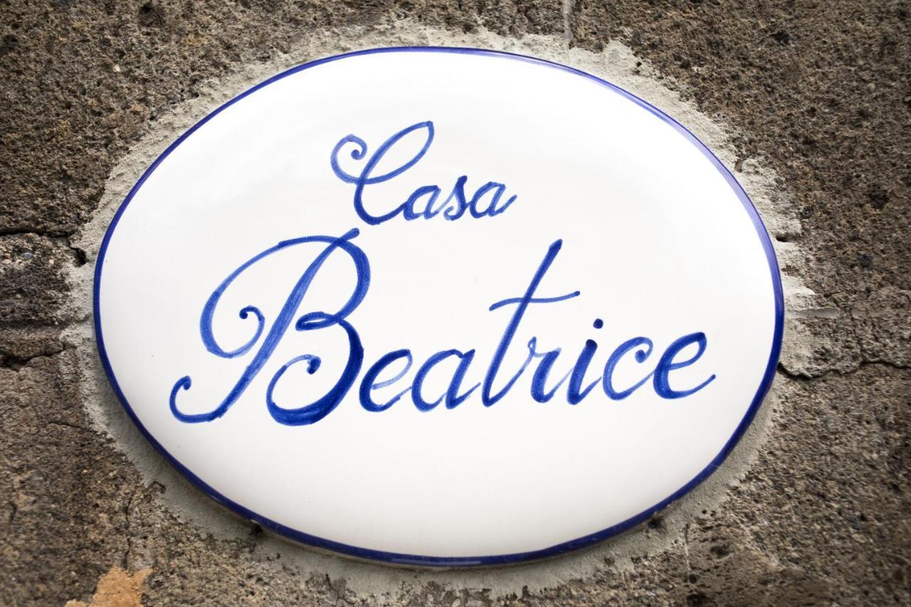 לינה וארוחת בוקר סורנטו Casa Beatrice מראה חיצוני תמונה
